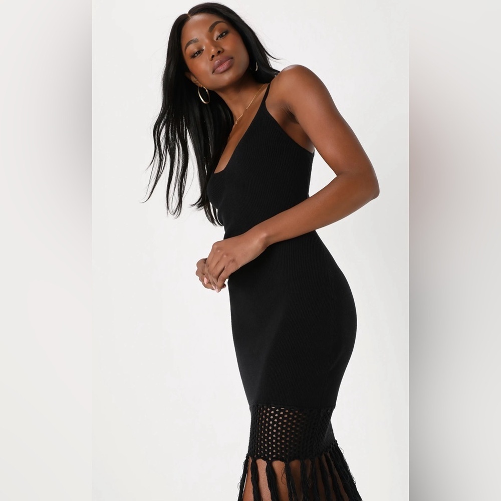 Lulu’s Women’s Crochet Beach Festival Black Ribbed Knit Fringe Midi Dress Medium - Picture 7 of 15